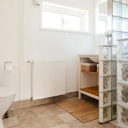 Forester's House By The Forest And بيت للعطل *