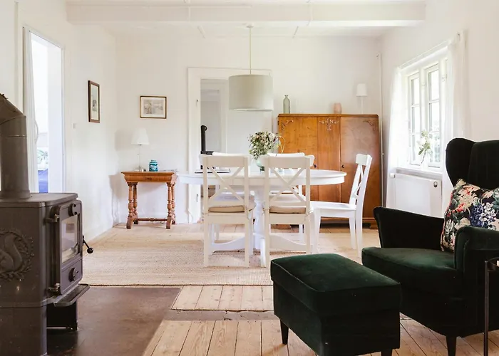 Forester's House By The Forest And Maribo